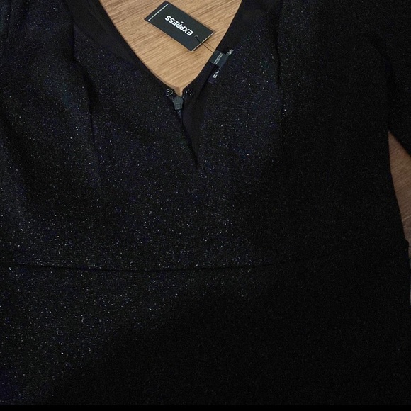 New Express Dress - Picture 3 of 6